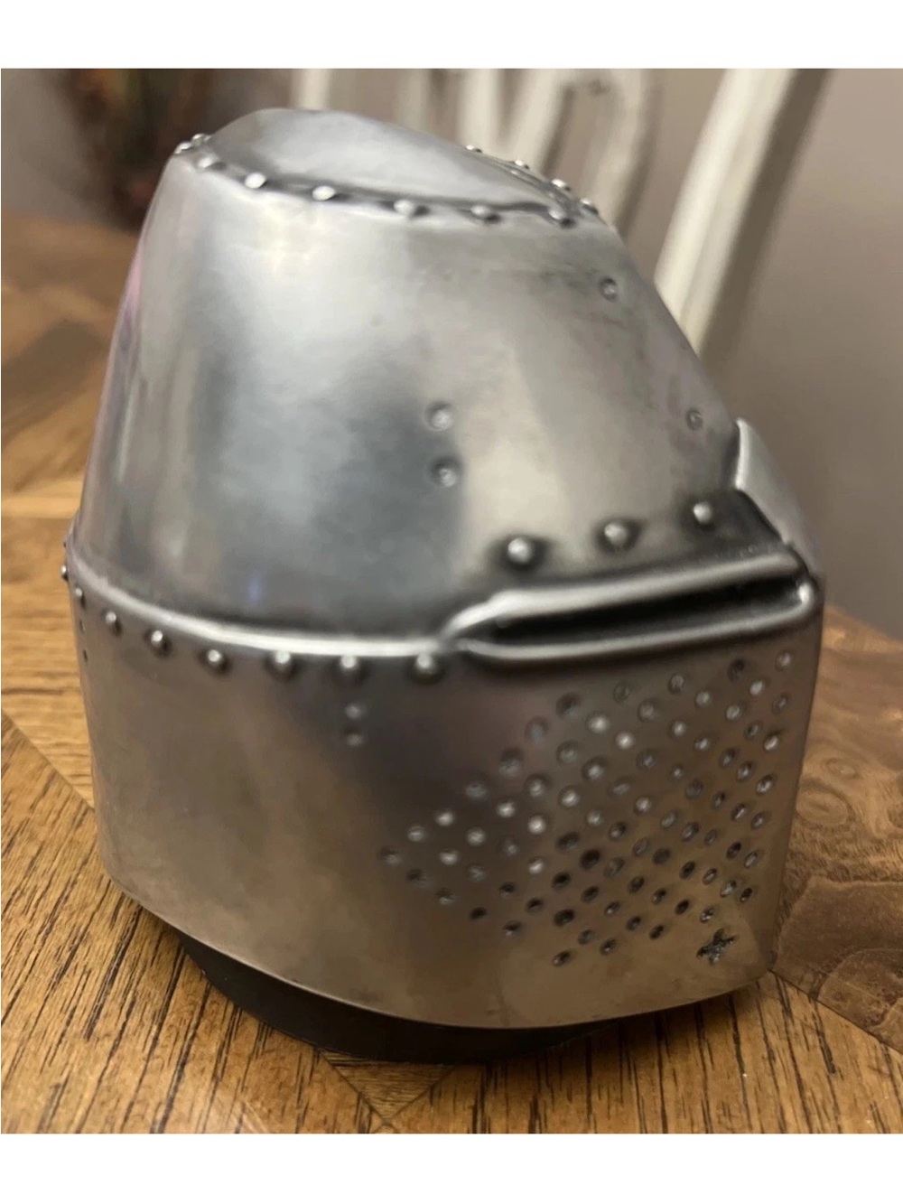 Rare Knights Helmet Paper Weight - Made by Mainmast Figureheads - Good Condition